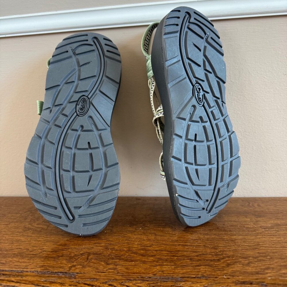 Chaco Women's Eco Tread Sandals Adjustable Strap Durable Sole Green Black Size 7 - Picture 8 of 16
